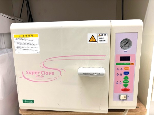 オートクレーブ（高圧蒸気滅菌器）